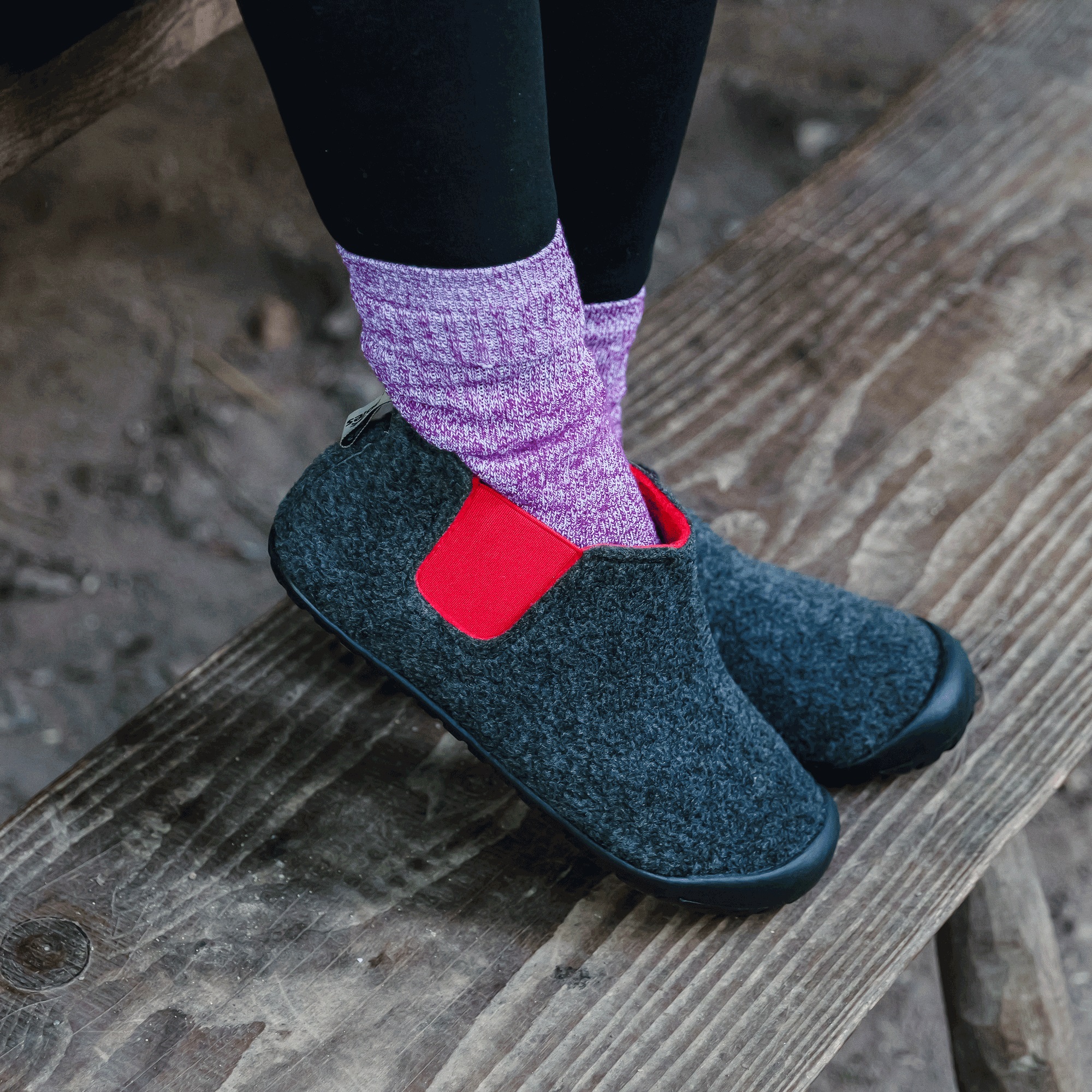 Charcoal Red – Brumby