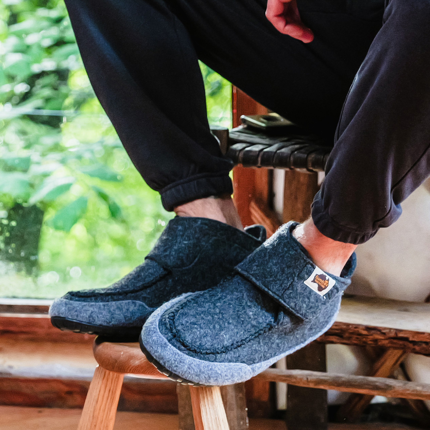 Charcoal Grey – Quokka