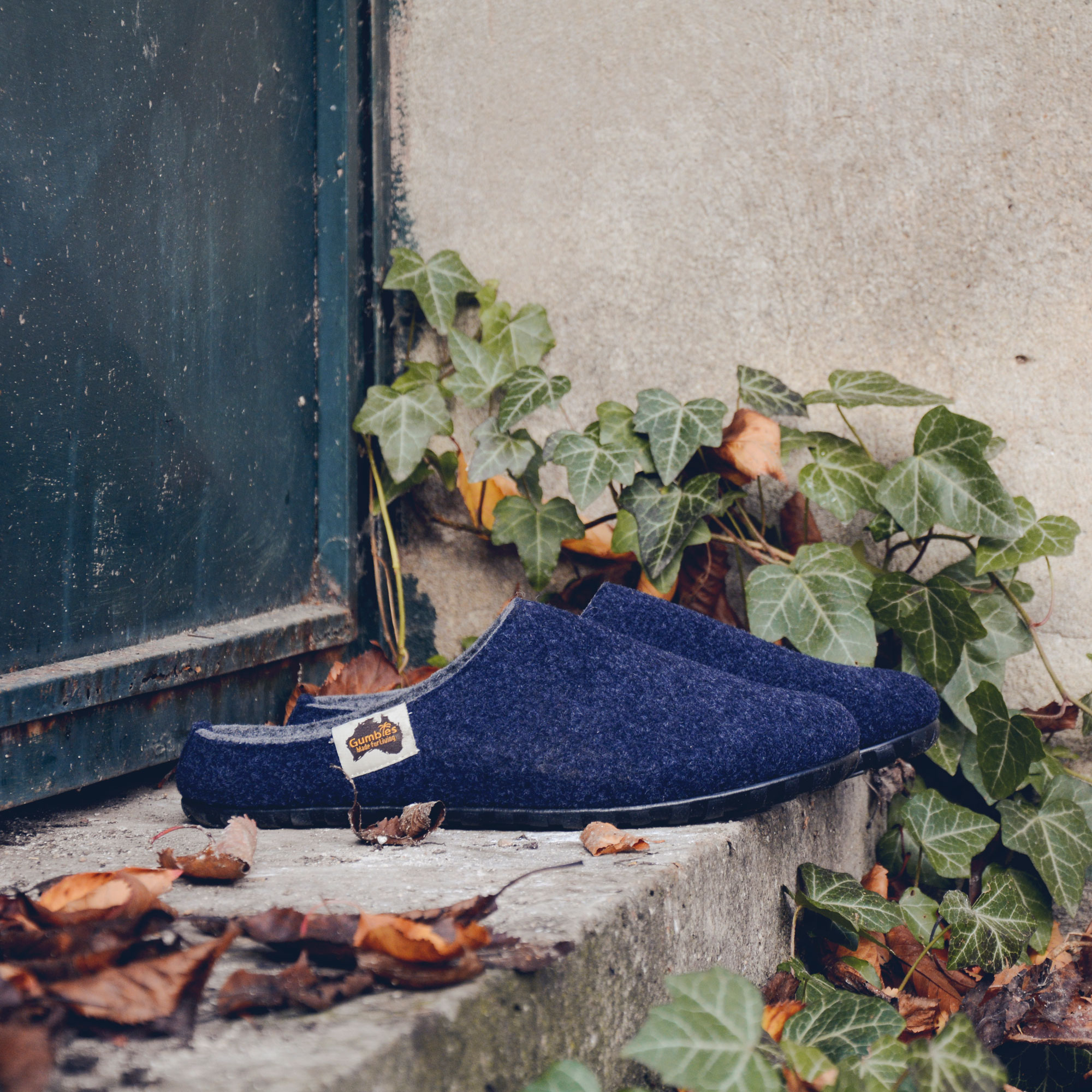 Navy Grey – Outback Slipper