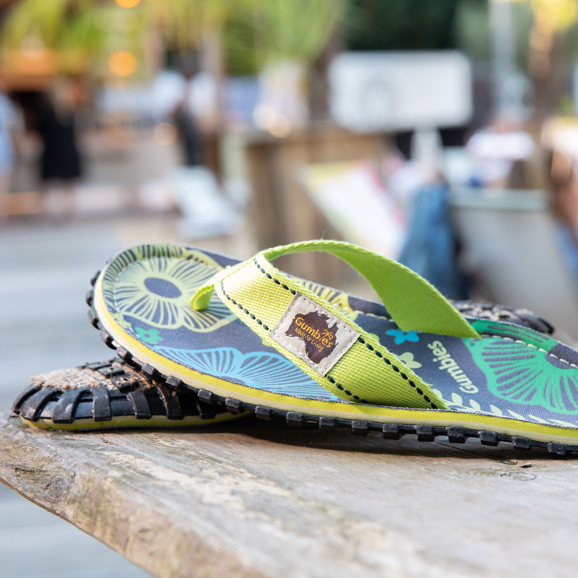 Pistachio Flowers – Original Flip Flops