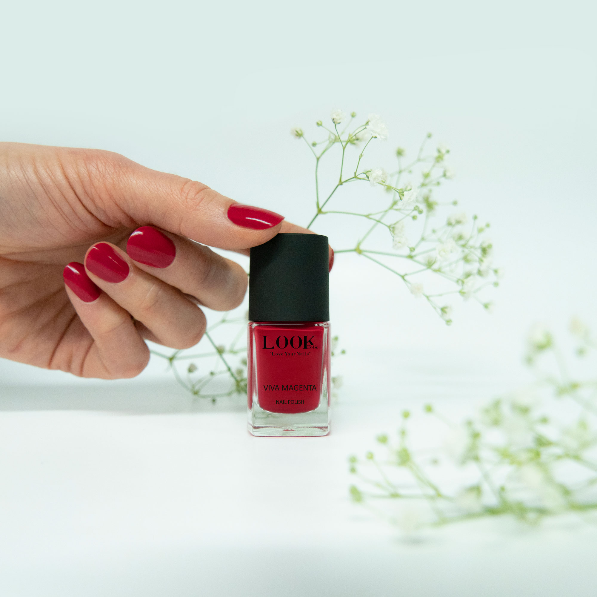 Nagellack "Viva Magenta" von Look-To-Go Nagellack "Viva Magenta" von Look-To-Go