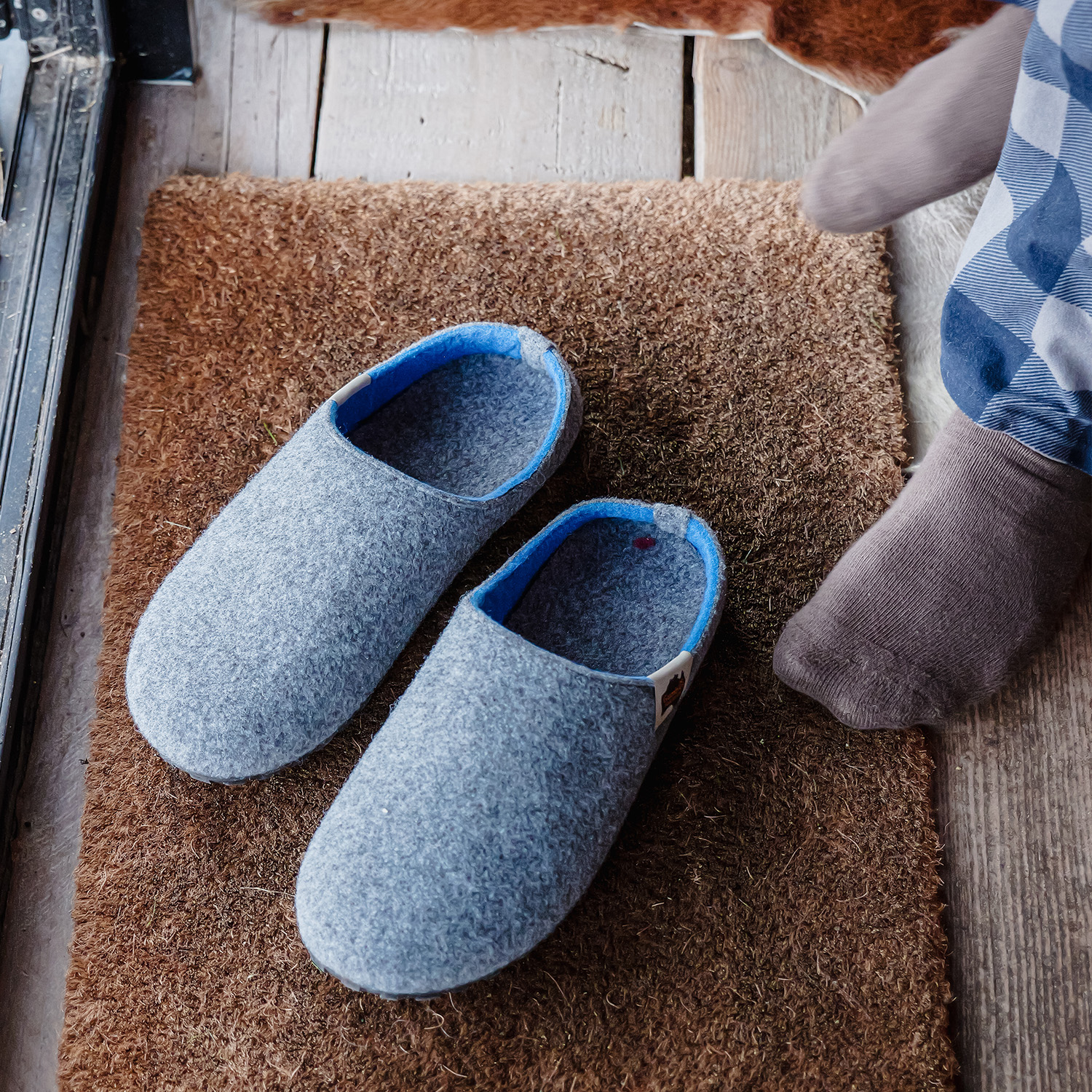 Grey Blue – Outback Slipper