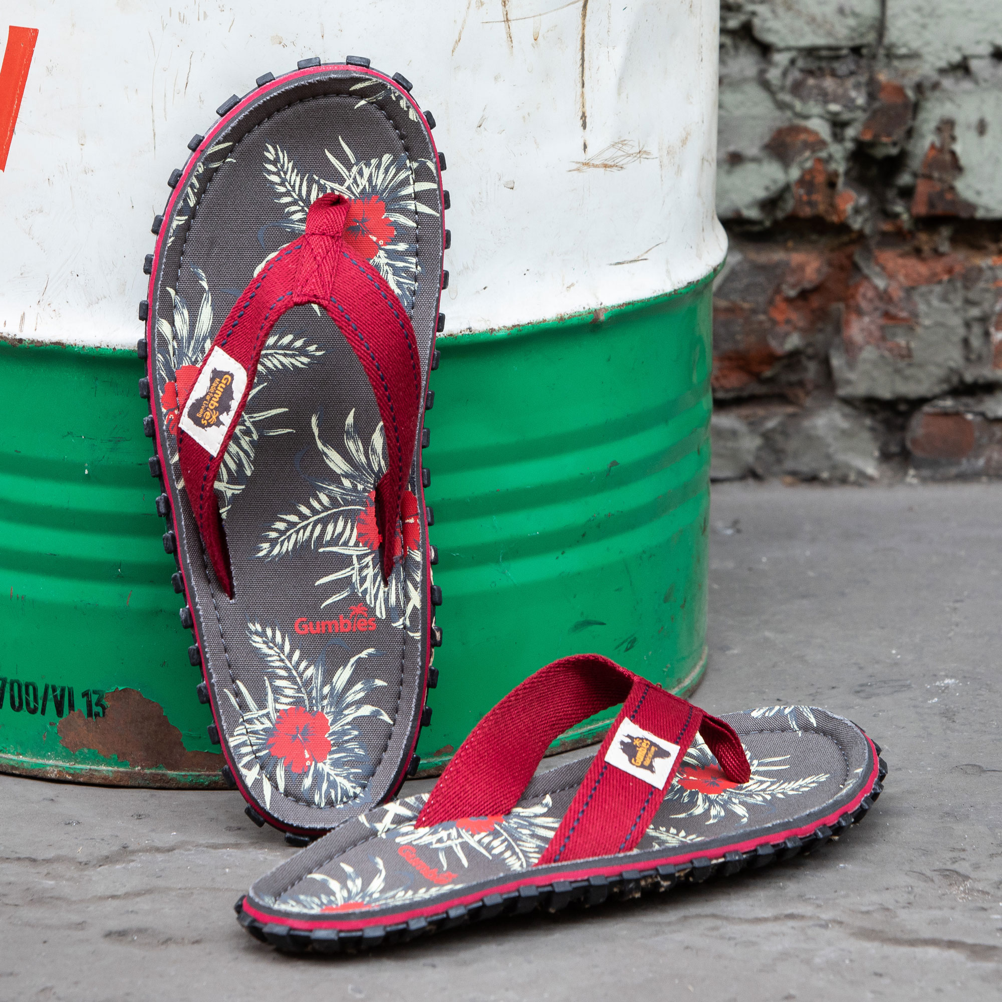 Grey Hibiscus – Original Flip Flops