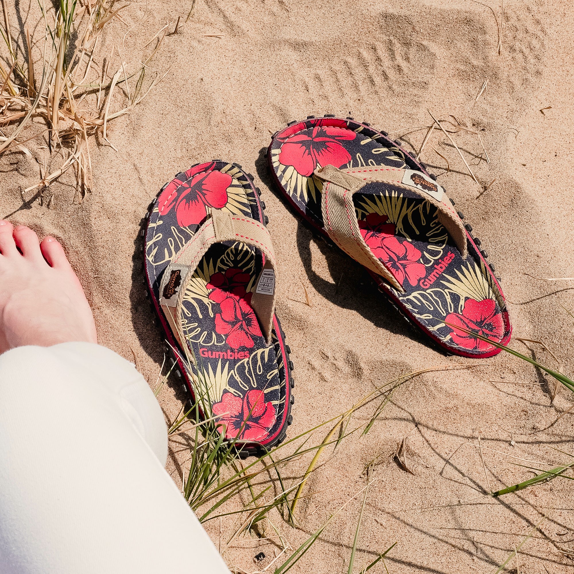 Denim Hibiscus – Original Flip Flops