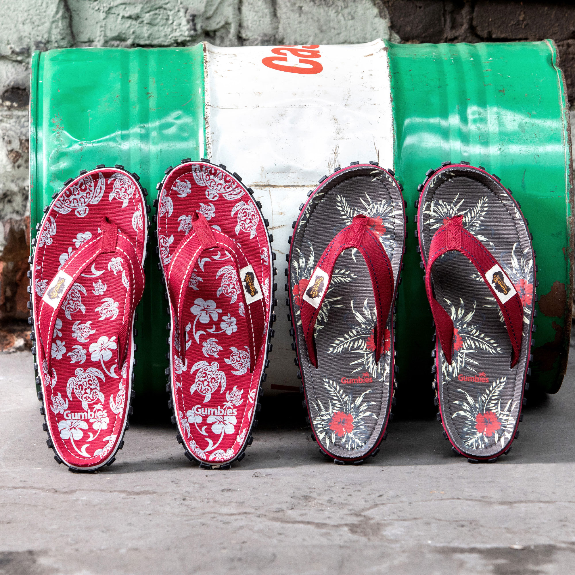 Grey Hibiscus – Original Flip Flops