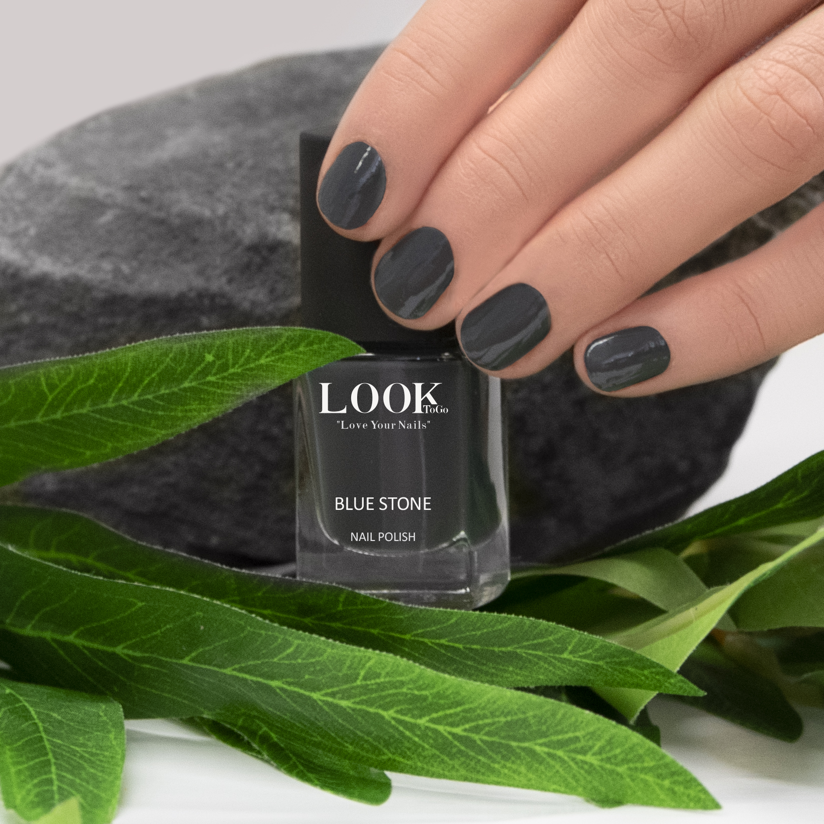 Nagellack "Blue Stone" von Look-To-Go