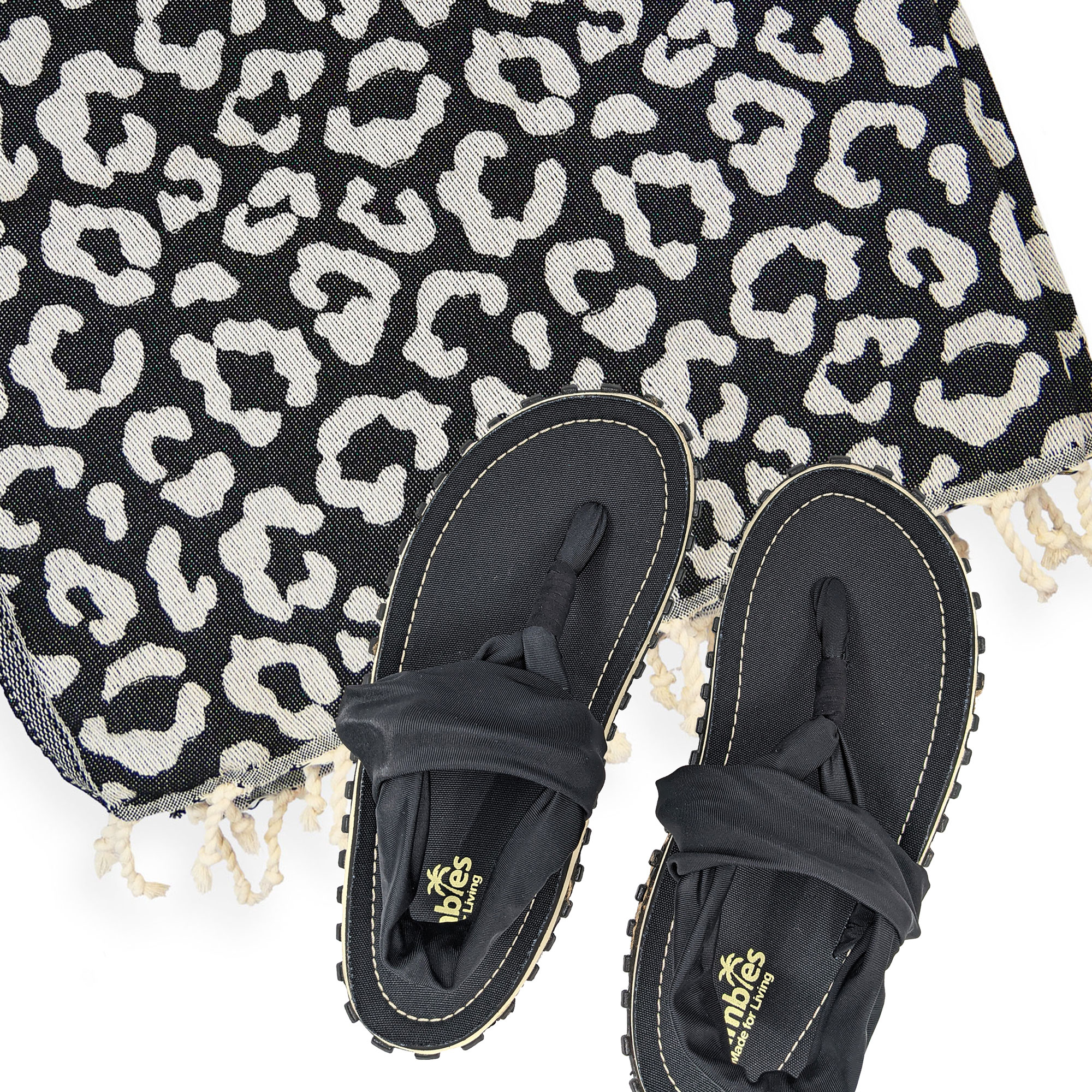 GUMBIES Slingback Set – Only Black mit Strandtuch Leopard